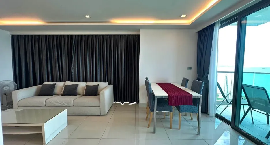 For rent 2 bedrooms condo in Bang Lamung, Chonburi