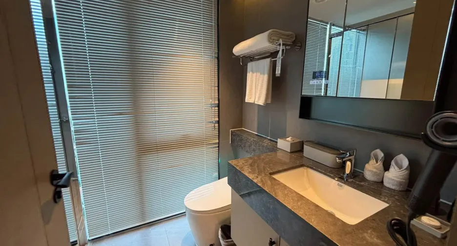 À louer 2 chambres condo à Bang Lamung, Chonburi