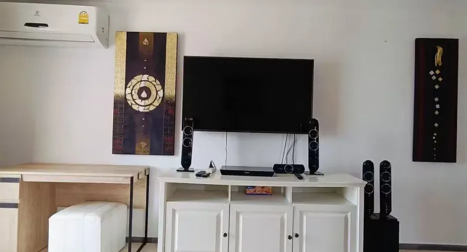 出租 和 出售 1 卧室 公寓 在 Bang Lamung, Chon Buri