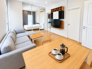 Condo en alquiler de 1 habitaciones en Khlong San, Bangkok
