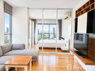 Condo en alquiler de 1 habitaciones en Khlong San, Bangkok