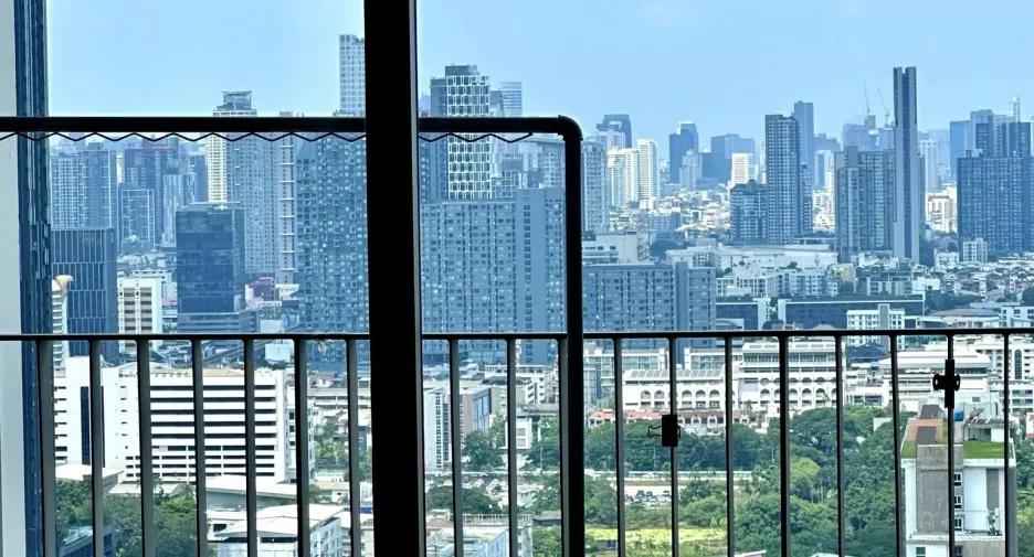 Condo en alquiler de 1 habitaciones en Bang Na, Bangkok