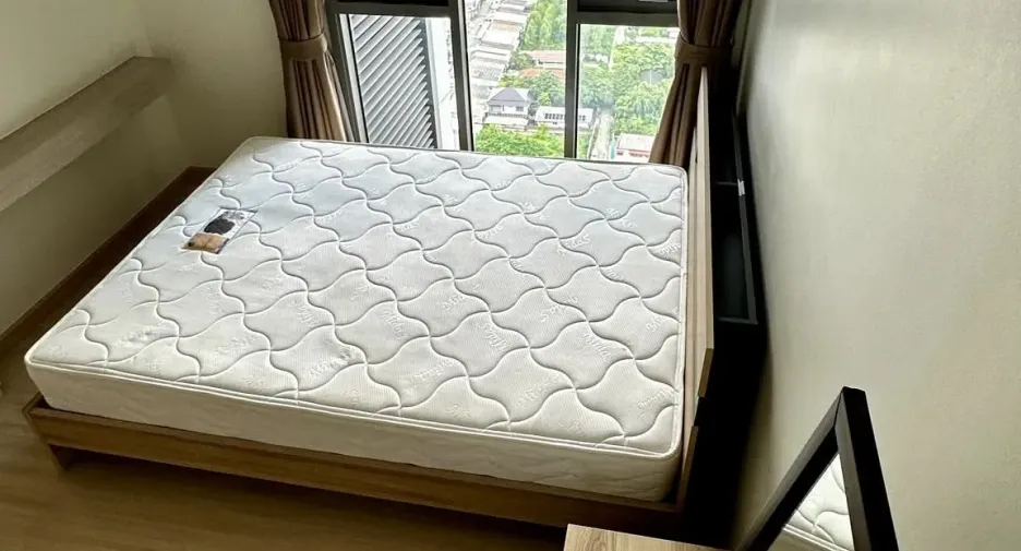 Condo en alquiler de 1 habitaciones en Bang Na, Bangkok