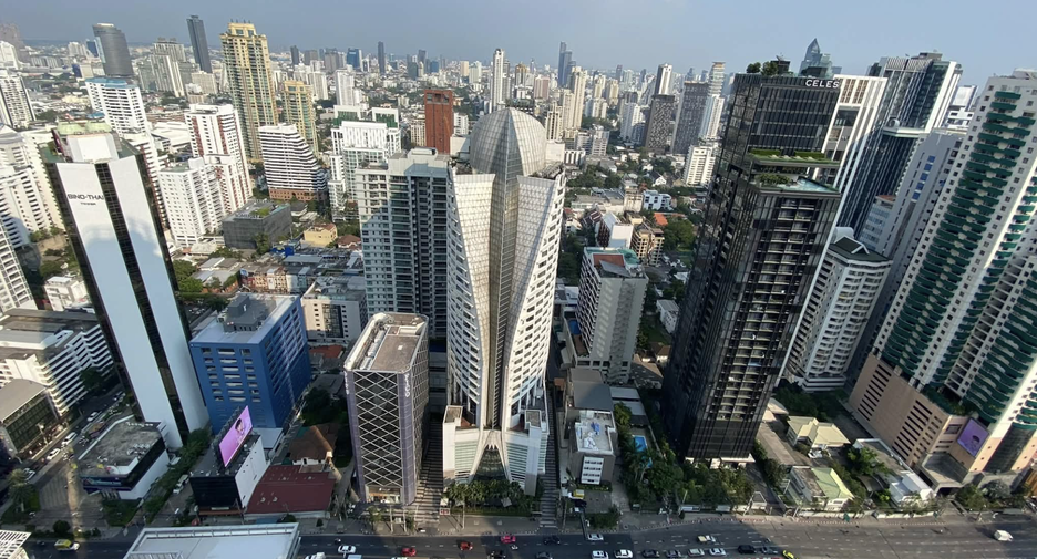 For rent 1 bed condo in Khlong Toei, Bangkok