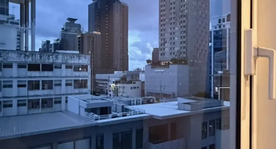 Condo en alquiler de 1 habitaciones en Watthana, Bangkok