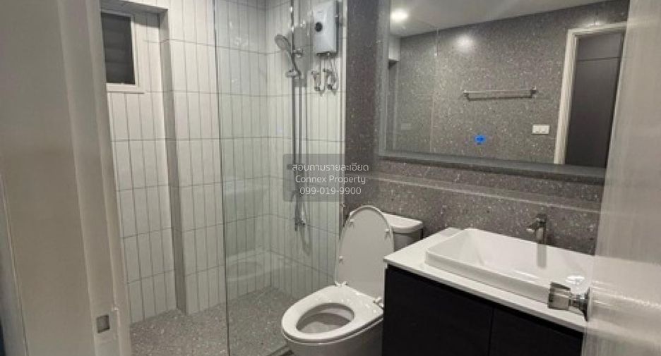 For rent 3 bedrooms condo in Watthana, Bangkok