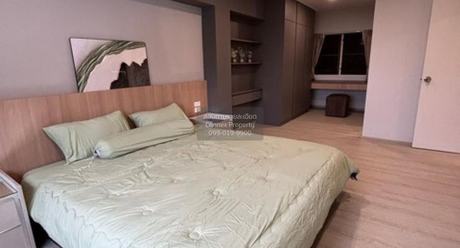 For rent 3 bedrooms condo in Watthana, Bangkok