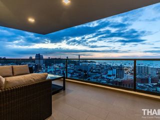 Condo en alquiler de 2 habitaciones en Bang Lamung, Chonburi