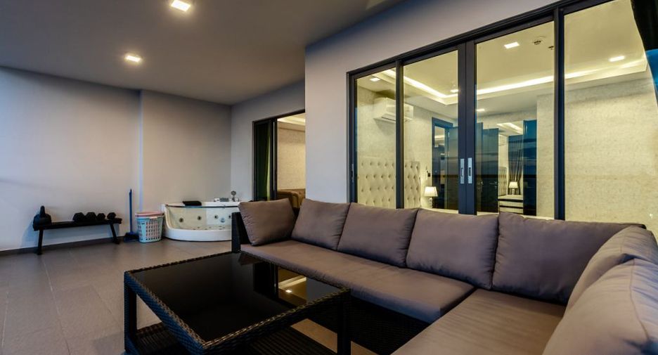 Condo en alquiler de 2 habitaciones en Bang Lamung, Chonburi