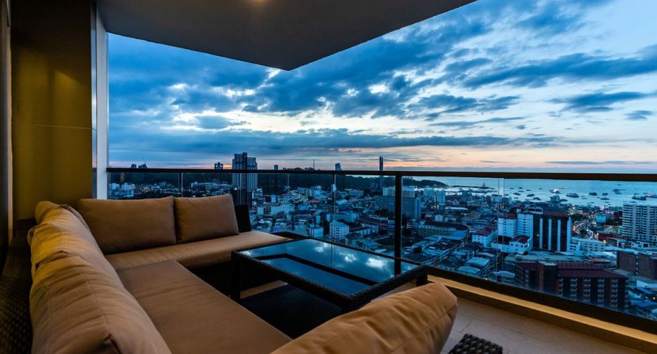 Condo en alquiler de 2 habitaciones en Bang Lamung, Chonburi