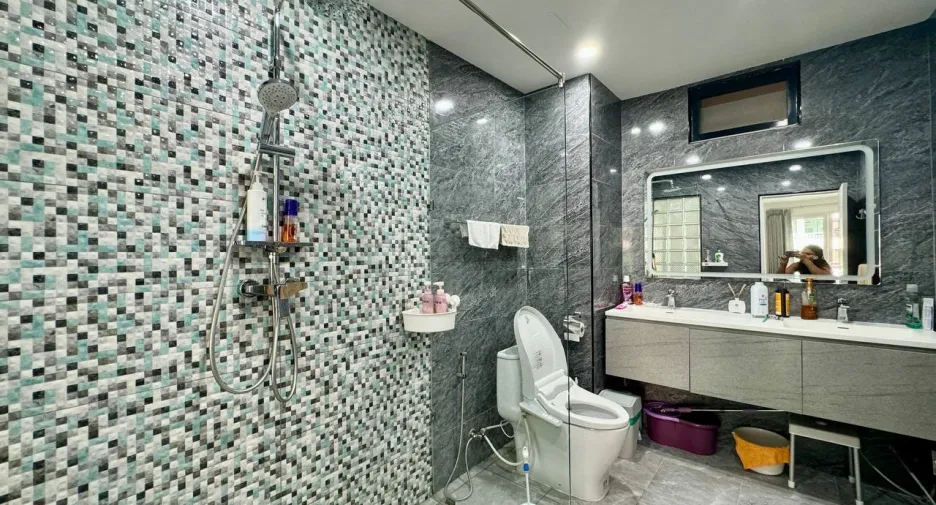 For sale 2 bedrooms condo in Jomtien, Pattaya