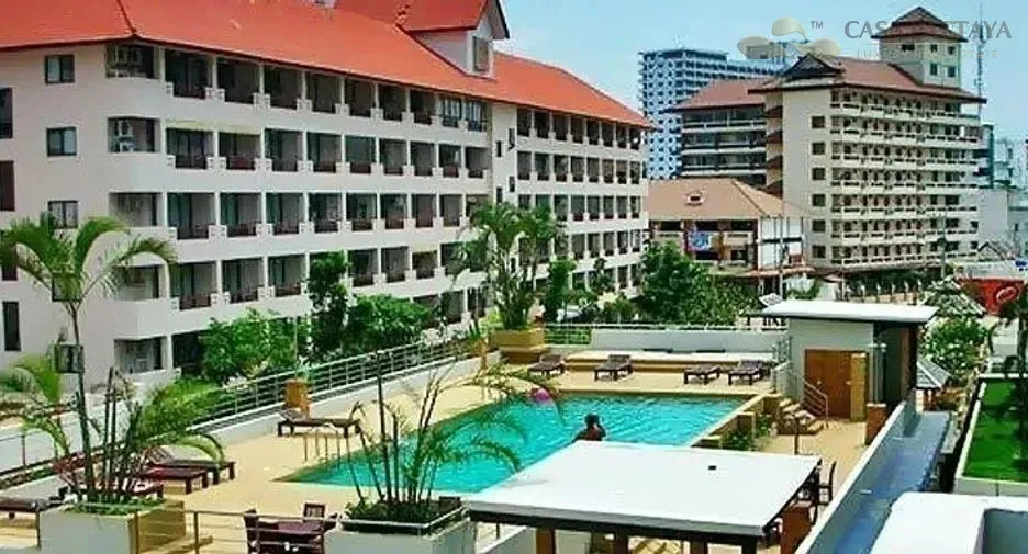 For sale 2 bedrooms condo in Jomtien, Pattaya