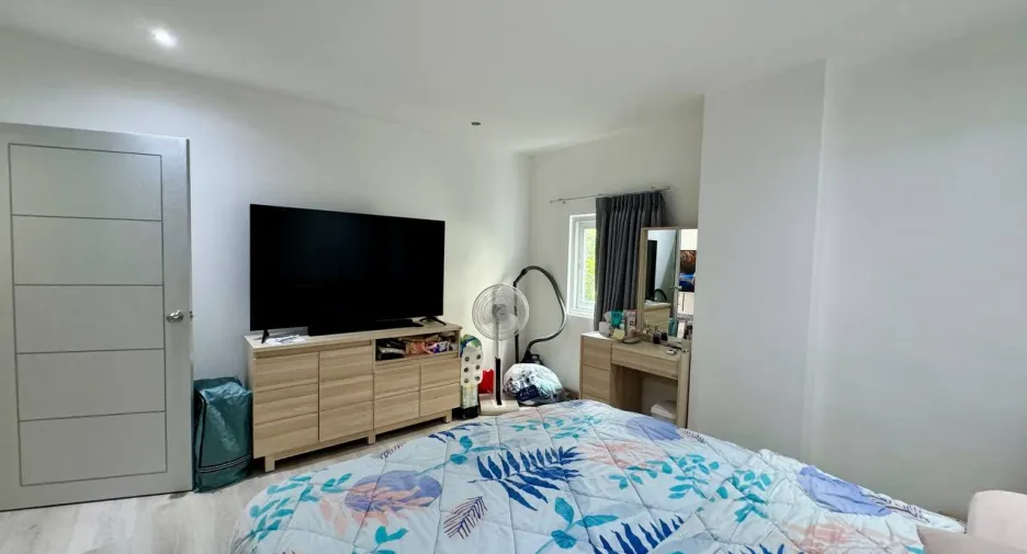 For sale 2 bedrooms condo in Jomtien, Pattaya