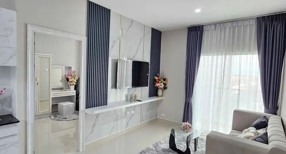 For sale 1 bed condo in Bang Lamung, Chonburi
