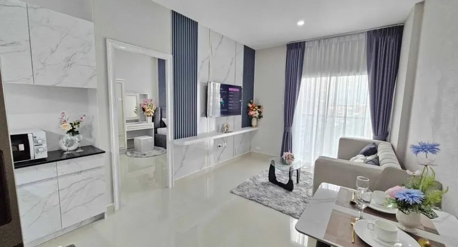 For sale 1 bed condo in Bang Lamung, Chonburi