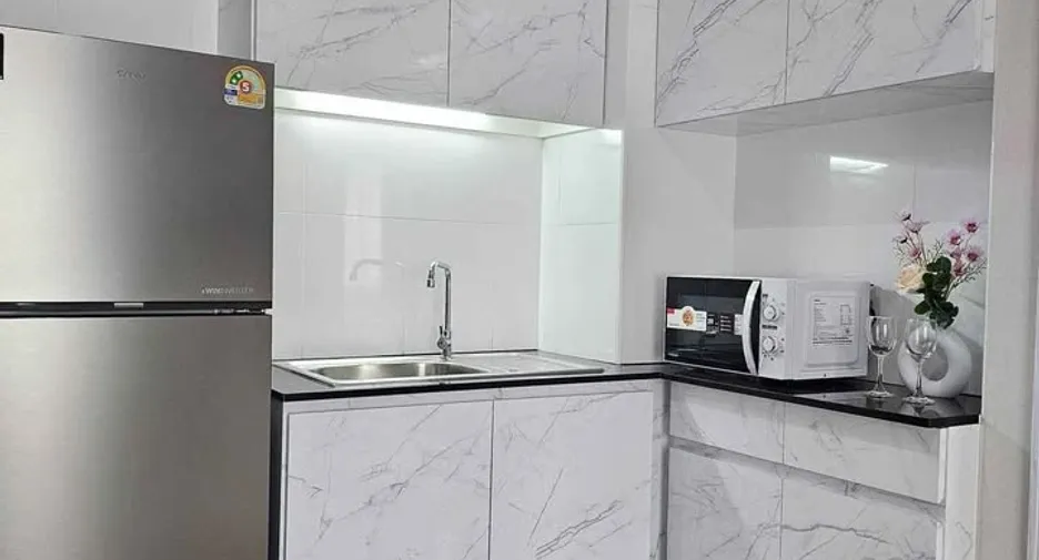 For sale 1 bed condo in Bang Lamung, Chonburi