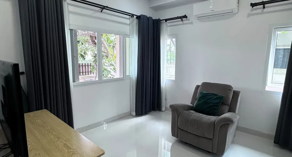 For sale 3 bedrooms villa in Huay Yai, Pattaya