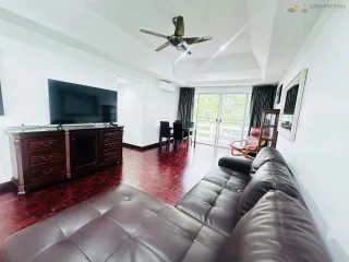 For sale 2 ベッドルーム condo in Bang Saray, Pattaya