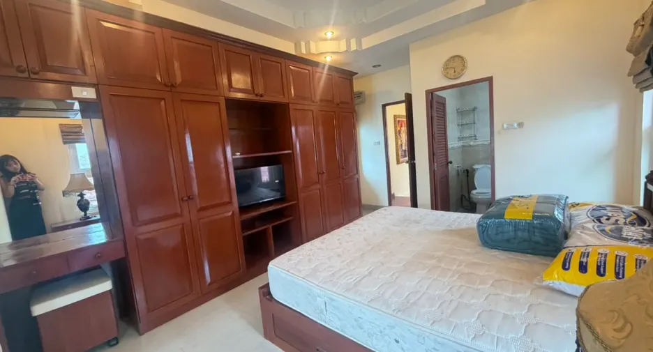 For rent 2 ベッドルーム house in Bang Lamung, Chonburi