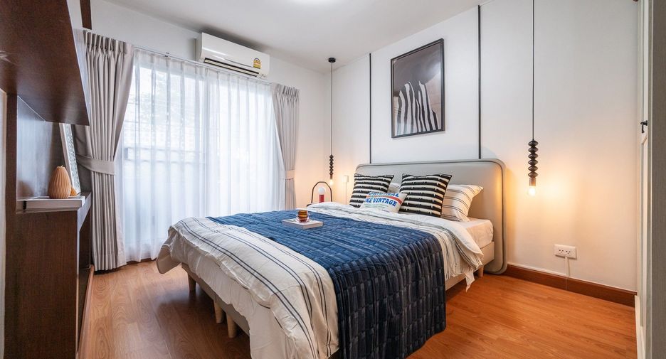 For sale 2 bedrooms condo in Din Daeng, Bangkok