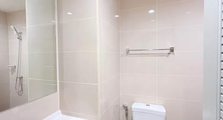 Продажа 2 спальни кондо в Bang Phli, Самутпракан