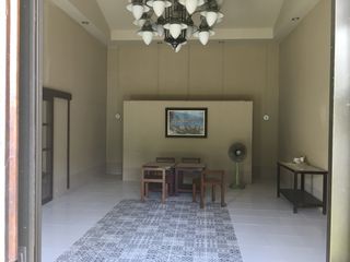 Local comercial en alquiler de 8 habitaciones en Saraphi, Chiang Mai