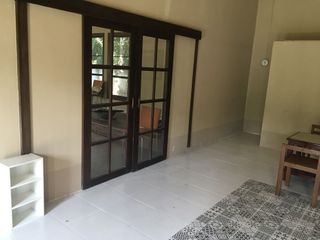 Local comercial en alquiler de 8 habitaciones en Saraphi, Chiang Mai