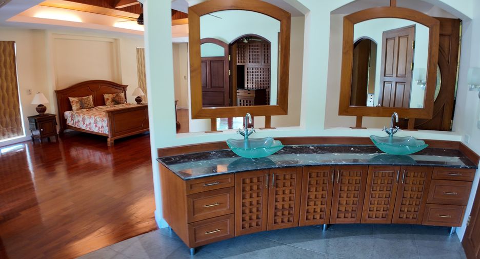 For rent and for sale 5 bedrooms villa in Mae Rim, Chiang Mai