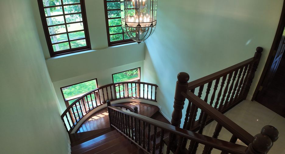 For rent and for sale 5 bedrooms villa in Mae Rim, Chiang Mai