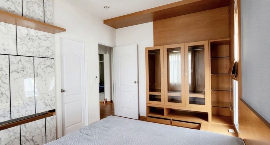 Casa en venta de 4 habitaciones en Hang Dong, Chiang Mai