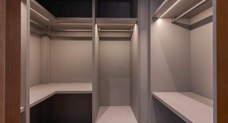 Condo en alquiler de 1 habitaciones en Bang Rak, Bangkok
