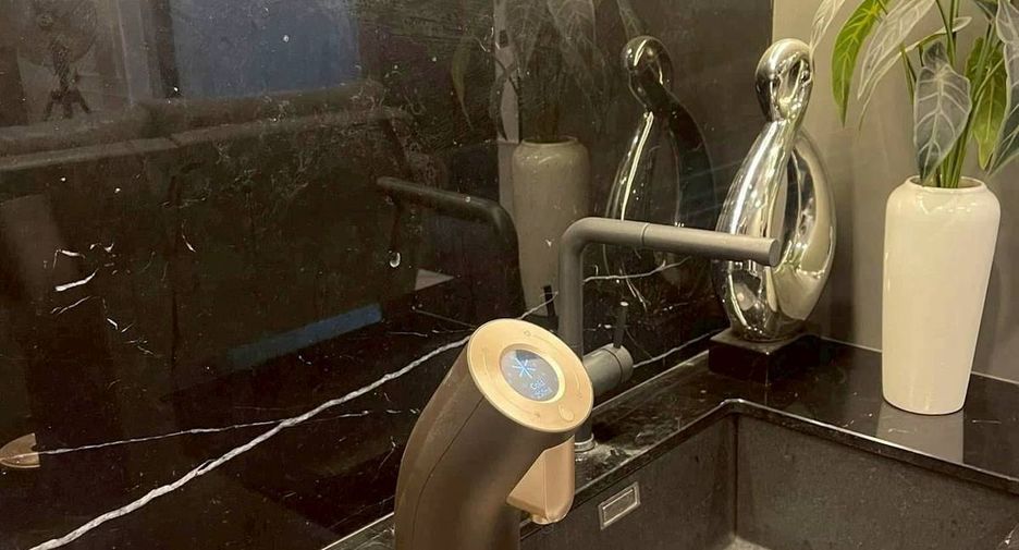 Продажа 3 спальни таунхаус в Чатучак, Бангкок