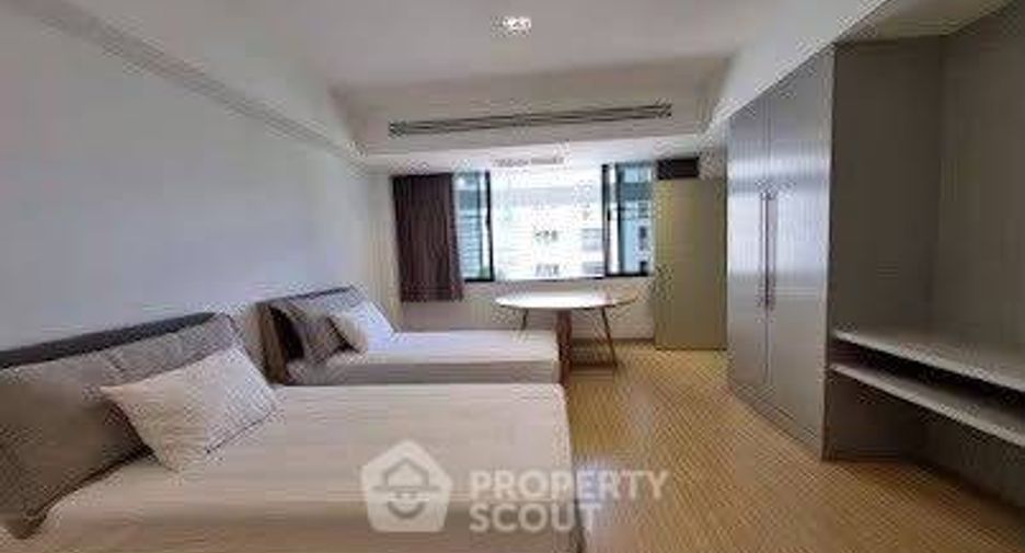 À louer 2 chambres condo à Watthana, Bangkok