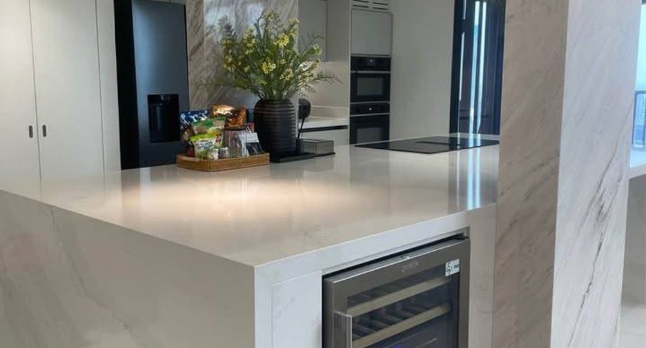 For rent 3 bedrooms condo in Bang Rak, Bangkok