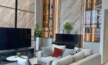 For rent 3 bedrooms condo in Bang Rak, Bangkok
