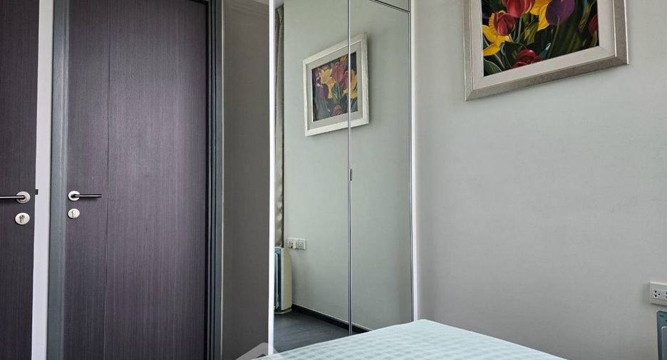 For sale 1 bed condo in Khlong Toei, Bangkok