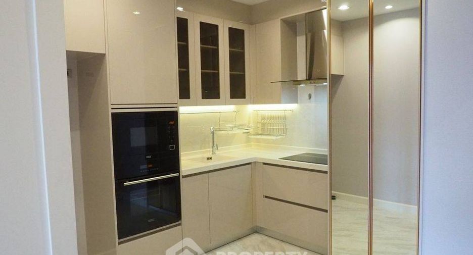 Wohnung zum Kauf mit 1 Zimmer in Pathum Wan, Bangkok