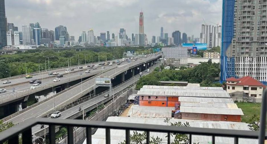 Wohnung zum Kauf mit 1 Zimmer in Huai Khwang, Bangkok