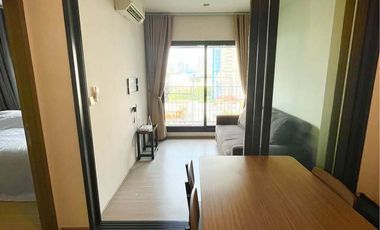 Wohnung zum Kauf mit 1 Zimmer in Huai Khwang, Bangkok