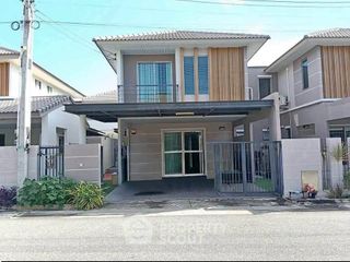 出售 3 卧室 独立屋 在 Si Racha, Chon Buri