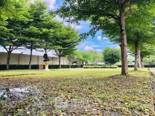 出售 3 卧室 独立屋 在 Mueang Chon Buri, Chon Buri