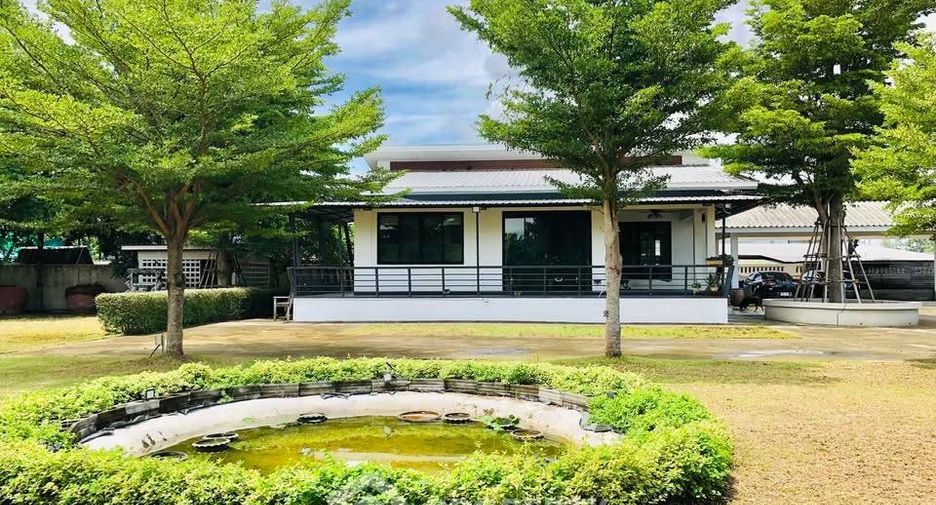 出售 3 卧室 独立屋 在 Mueang Chon Buri, Chon Buri