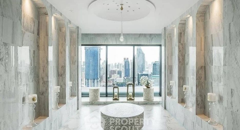 For rent and for sale 1 bed condo in Pathum Wan, Bangkok