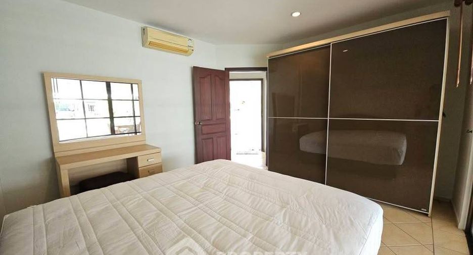 出售 3 卧室 独立屋 在 Mueang Chon Buri, Chon Buri
