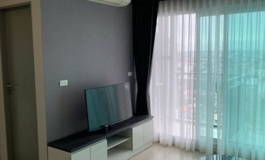Wohnung zum Kauf mit 2 Zimmer in Huai Khwang, Bangkok