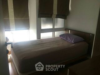 Продажа 2 спальни кондо в Пхра Кханонг, Бангкок
