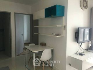 Продажа 2 спальни кондо в Пхра Кханонг, Бангкок
