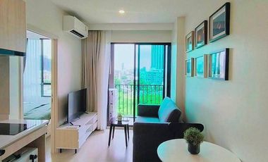 Wohnung zum Kauf mit 1 Zimmer in Huai Khwang, Bangkok