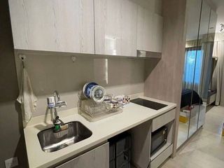 Продажа 1 кровать кондо в Кхлонг Сан, Бангкок