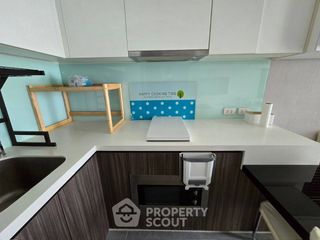 Продажа 1 кровать кондо в Кхлонг Сан, Бангкок